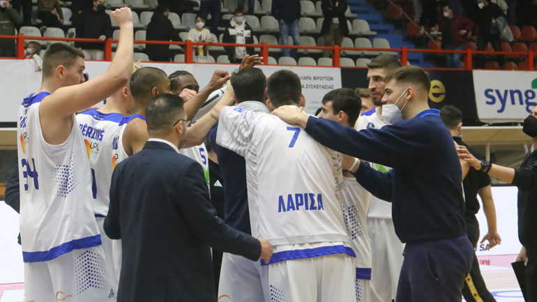 Νίκη-οξυγόνο για τη Λάρισα, 82-65 την ΑΕΚ