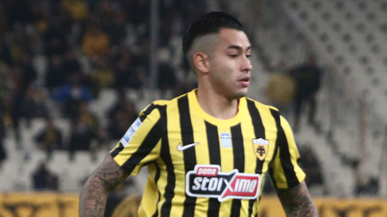 ΑΕΚ: Θλάση στους οπίσθιους μηριαίους ο Αραούχο – Χάνει το ντέρμπι με τον Ολυμπιακό