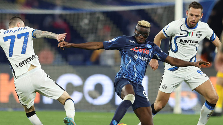 Ιταλία: Ισόπαλο (1-1) το ντέρμπι κορυφής ανάμεσα σε Νάπολι και Ίντερ