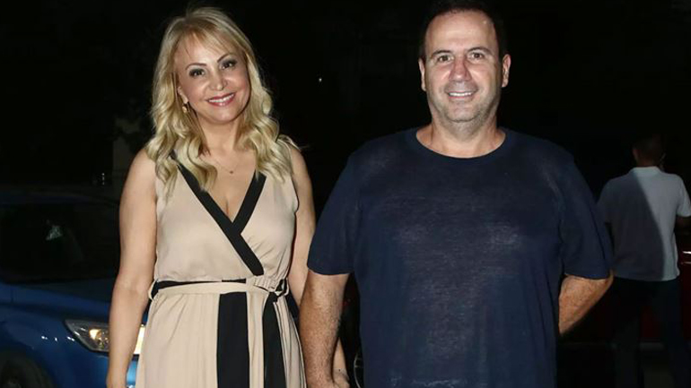 Τέτα Καμπουρέλη: «Μη με ρωτάς για τον σύζυγο, ούτε πρώην ούτε νυν…»