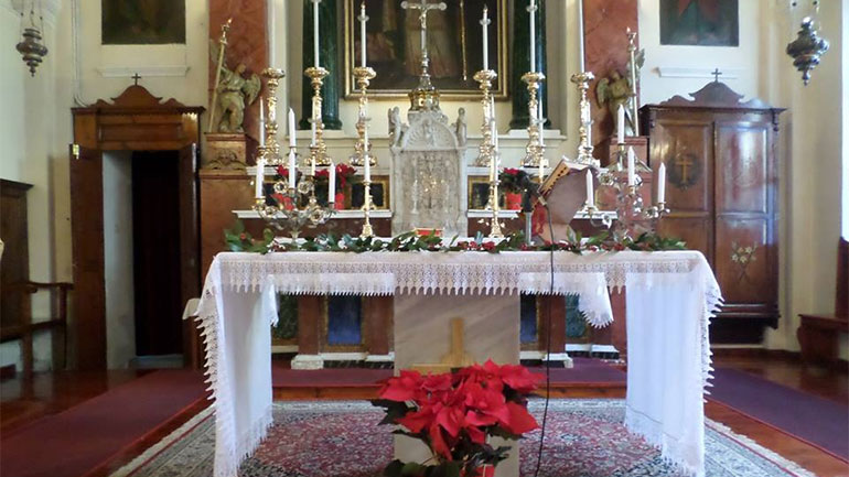 Μυτιλήνη: Εορτασμός του Αγίου Βαλεντίνου στην εκκλησία της Παναγίας των Καθολικών της πόλης