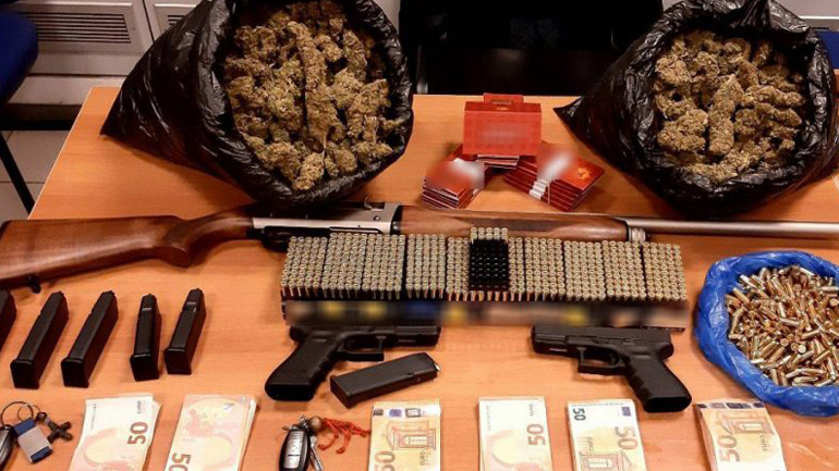 Ζωνιανά: Προφυλακίστηκαν οι δύο φίλοι για τα όπλα και ναρκωτικά