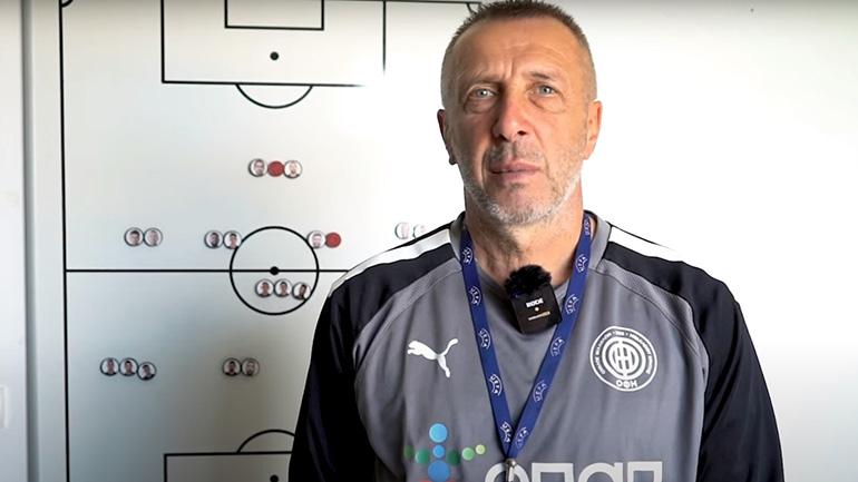 Αποκλειστικά στον ΟΠΑΠ: Ο Νίκος Νιόπλιας αναλύει το Champions League Αποκλειστικά στον ΟΠΑΠ: Ο Νίκος Νιόπλιας αναλύει το Champions League