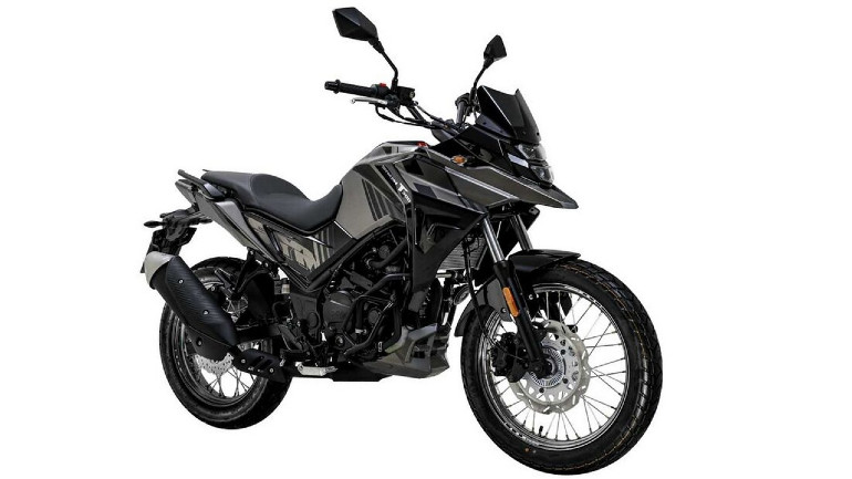 Τροχός 19 ιντσών εμπρός που βοηθάει στις εκτός δρόμου αναζητήσεις.