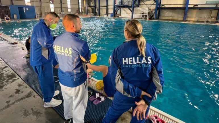 Καμμένου: «Ευκαιρία για τα νεαρά κορίτσια»