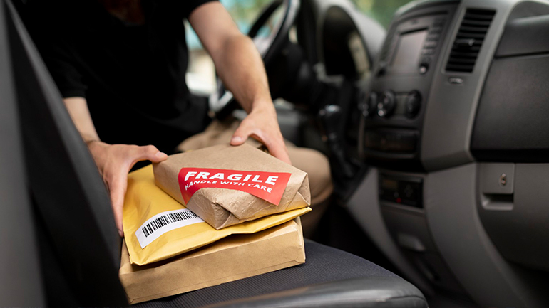 Αγορές μέσω διαδικτύου άμεσα στην πόρτα σου