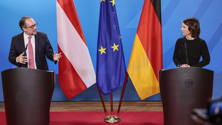 Επιφυλάξεις για τις προθέσεις της Μόσχας εξέφρασαν Γερμανία και Αυστρία