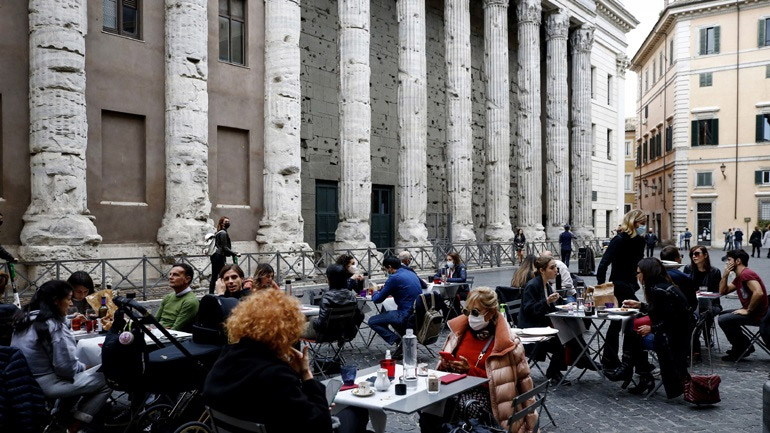 Ιταλία: Συνεχίζεται η χαλάρωση των περιοριστικών μέτρων