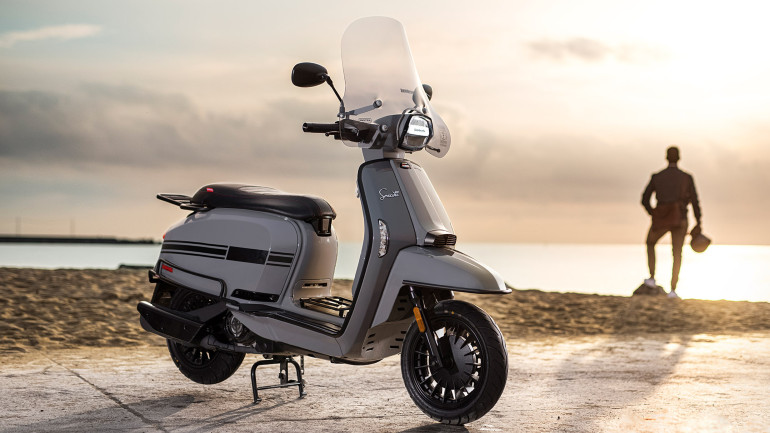 Το scooter της Lambretta σε ταξιδεύει στο παρελθόν