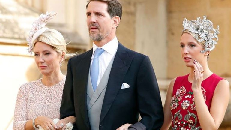 Η Marie-Chantal ποζάρει στην αγκαλιά του Παύλου Γλύξμπουργκ και η Μαρία Ολυμπία αντιδρά