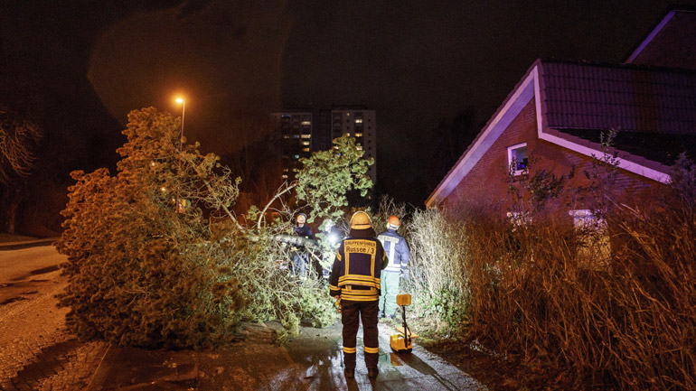 Γερμανία: Δύο νεκροί από την κακοκαιρία «Ζεϋνέπ»