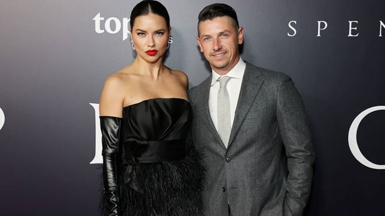 Έγκυος για τρίτη φορά η Adriana Lima!