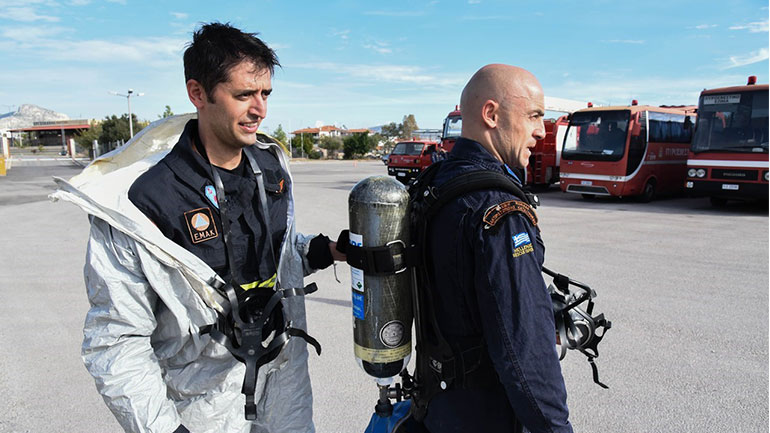 Εξιτήριο για τον άνδρα της ΕΜΑΚ που παρέμεινε στο νοσοκομείο – Έφυγαν από το νησί κάποιοι από τους διασωθέντες