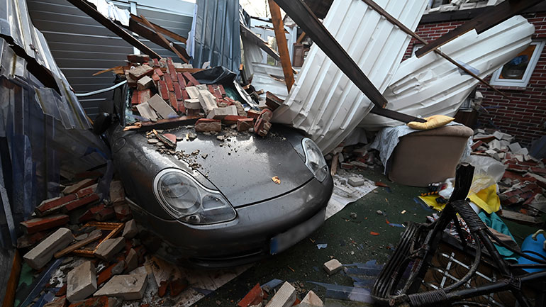 Γερμανία: Τέσσερις νεκρούς και εκτεταμένες καταστροφές αφήνει πίσω της η κακοκαιρία «Ζεϊνέπ»