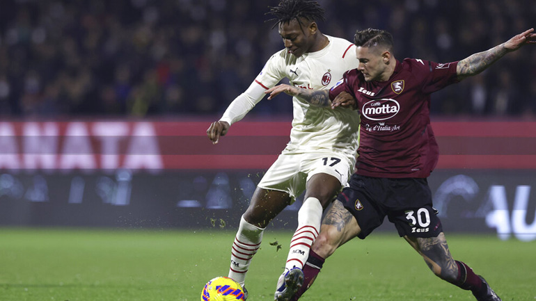 Ιταλία: «Γκέλα» της Μίλαν, 2-2 με τη Σαλερνιτάνα