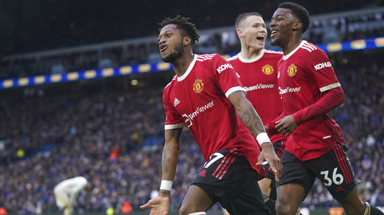 Η Γιουνάιτεντ τη νίκη, 4-2 τη Λιντς