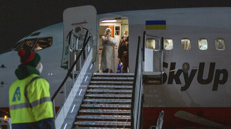 Ουκρανία: Αεροπορικές εταιρείες αναπροσαρμόζουν τις πτήσεις τους εν μέσω αντιπαράθεσης με τη Ρωσία