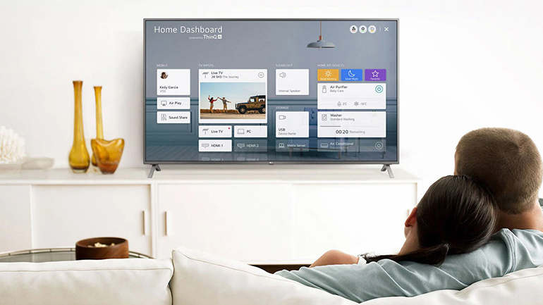 Οι δυνατότητες του LG ThinQ App κάνουν την τηλεοπτική εμπειρία σε μια smart TV LG μοναδική