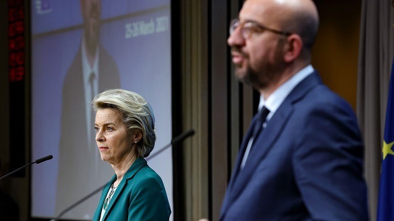 Η ΕΕ ανακοινώνει το πλαίσιο των κυρώσεων κατά της Ρωσίας – Τι δήλωσαν Φον ντερ Λάιεν, Μισέλ και Μπορέλ