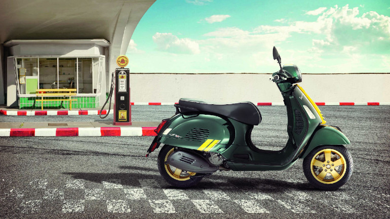 Η Vespa των “gentlemen” είναι η GTS Super 300 Racing Sixties