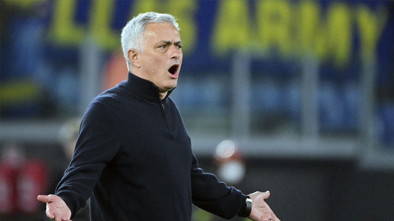 Ρόμα: «Καμπάνα» δύο αγωνιστικών στον Μουρίνιο