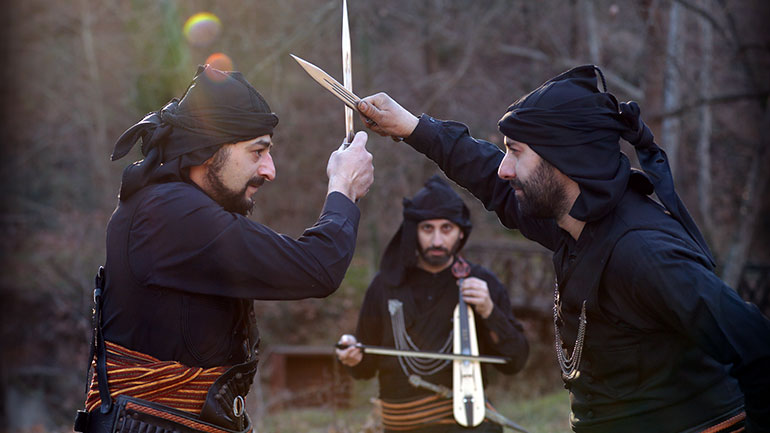 Χορός Σέρρα, ο ποντιακός Πυρρίχιος: Η Αλεξία Ιωαννίδου μιλά για τον εμβληματικότερο χορό των Ποντίων