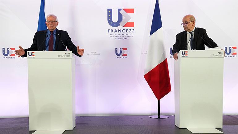 Η ΕΕ αποφάσισε την επιβολή κυρώσεων σε βάρος της Ρωσίας Η ΕΕ αποφάσισε την επιβολή κυρώσεων σε βάρος της Ρωσίας