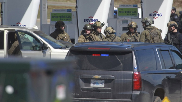 Καναδάς: Έρευνα για τη δολοφονία 22 ανθρώπων από άνδρα που υποδυόταν τον αστυνομικό