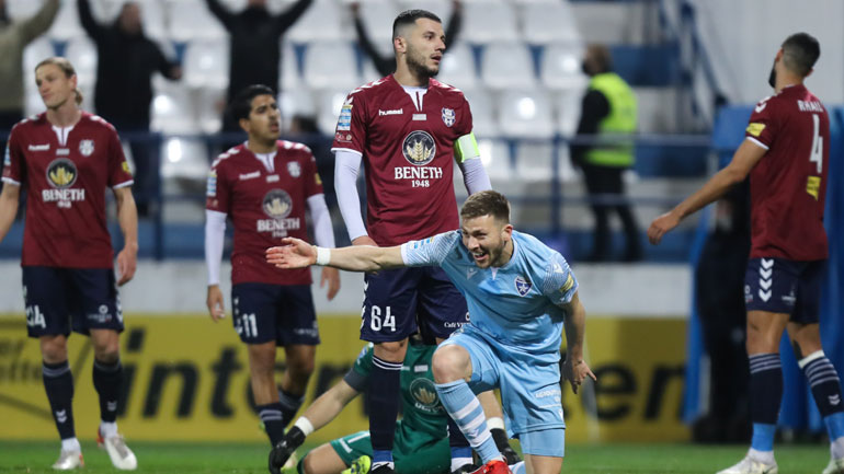 Καταιγιστικός ο Ιωνικός, 4-0 τον Απόλλωνα Σμύρνης