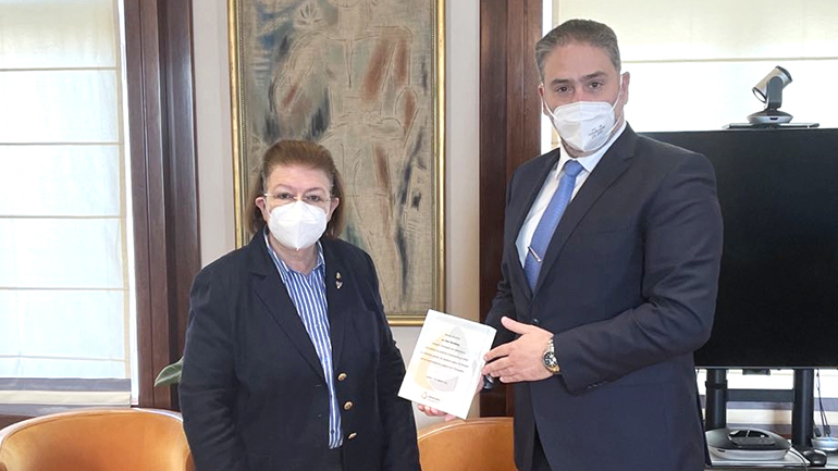 ΕΔΑ Αττικής: Υπογραφή Μνημονίου Συνεργασίας με το Υπουργείο Πολιτισμού και Αθλητισμού ΕΔΑ Αττικής: Υπογραφή Μνημονίου Συνεργασίας με το Υπουργείο Πολιτισμού και Αθλητισμού