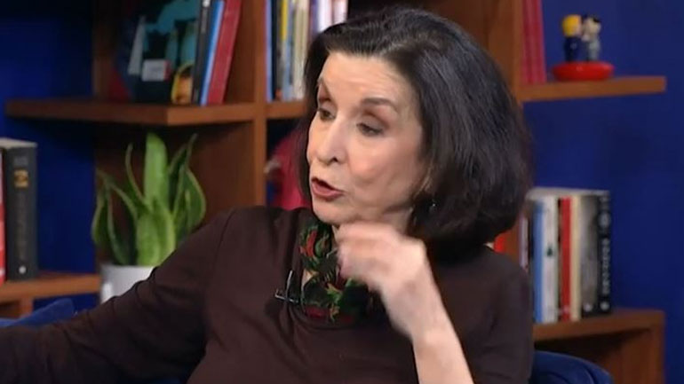 Νένα Μεντή: «Η Κατίνα Παξινού έπιανε τον πρώτο μου άνδρα και τον ρωτούσε “πού τη βρήκες;”»