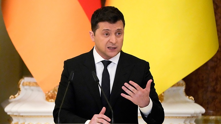 Ο Ζελένσκι συγκρίνει τη Ρωσία με τη «ναζιστική Γερμανία»