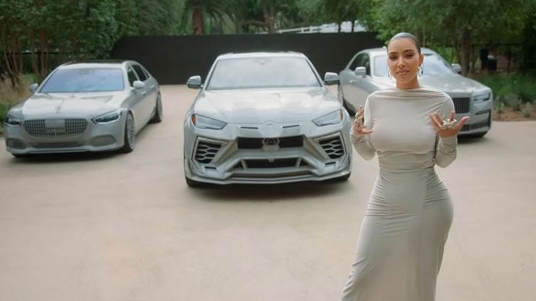 Η Kim Kardashian μας δείχνει τα αγαπημένα της αντικείμενα στο minimal σπίτι της