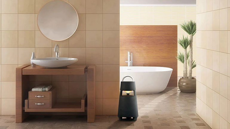 Tο LG XBOOM 360 RP4 διοχετεύει τον ήχο σε κατεύθυνση 360 μοιρών