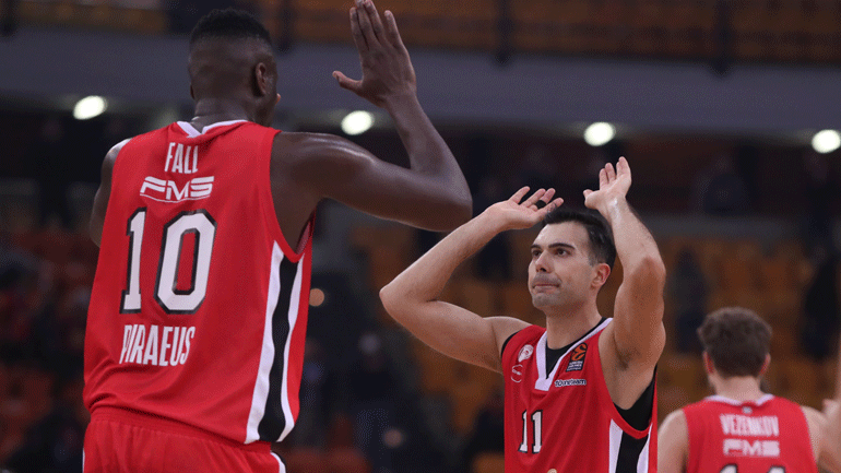 Με ανατροπή ο Ολυμπιακός, 67-58 την Αρμάνι