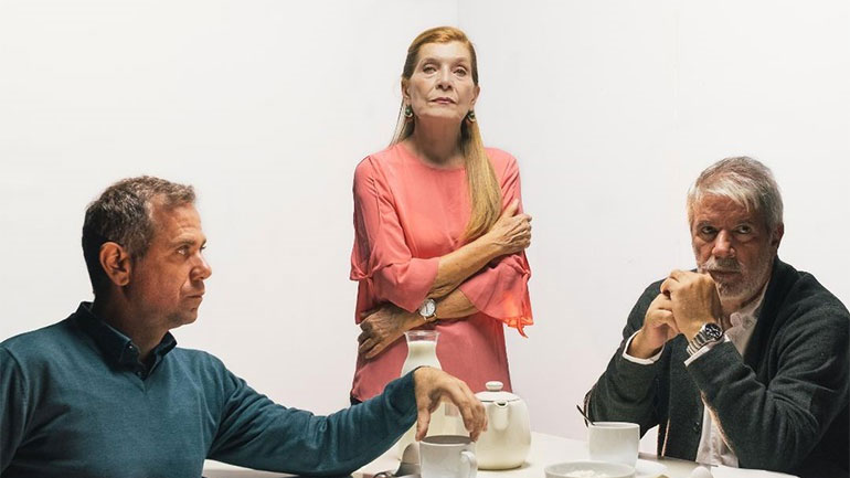 «Υποχώρηση από τη Μόσχα» στο Θέατρο Αργώ