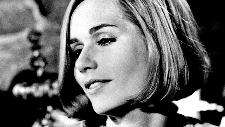 Πέθανε η ηθοποιός και τραγουδίστρια Σάλι Κέλερμαν