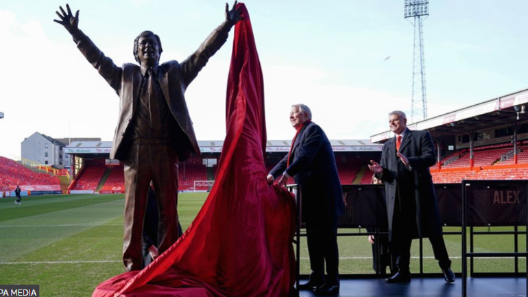 Σερ Άλεξ Φέργκιουσον: Αποκάλυψε το άγαλμά του στο γήπεδο της Αμπερντίν