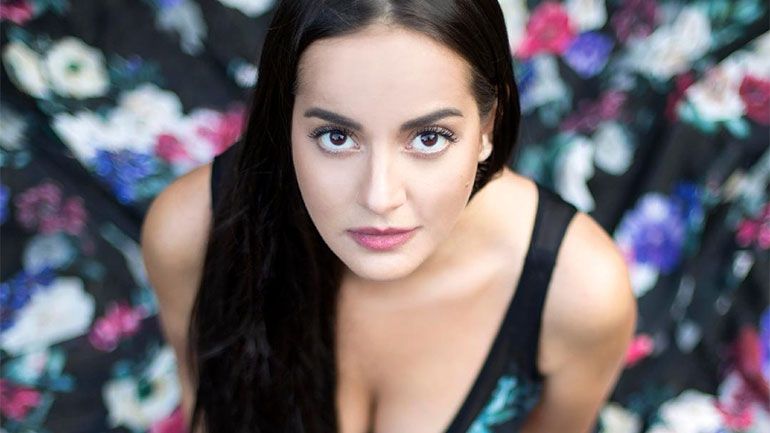 Απόκριες στην πίστα με τη Ρία Ελληνίδου στη Θεσσαλονίκη