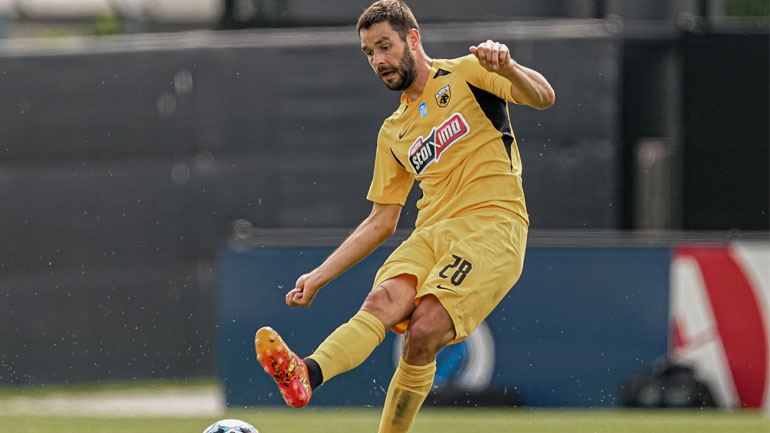 Σε καταφύγιο στο Κίεβο η εγκυμονούσα σύζυγος του Σάκχοφ – «Λέτε ότι δεν είναι πόλεμος;» Σε καταφύγιο στο Κίεβο η εγκυμονούσα σύζυγος του Σάκχοφ – «Λέτε ότι δεν είναι πόλεμος;»