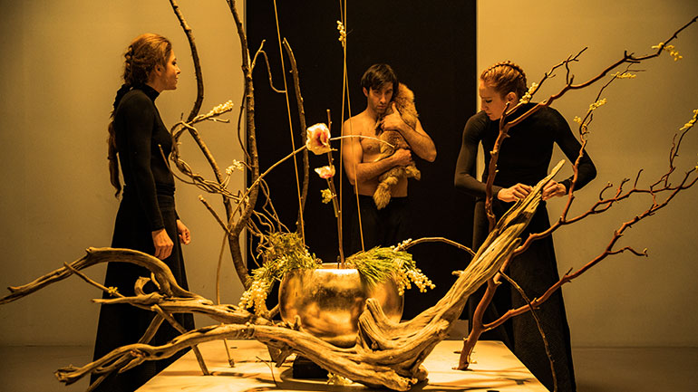 Η Φαίδρα του Δημήτρη Καραντζά συνεχίζει με νέο πρόγραμμα