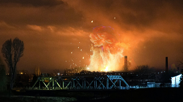 Βομβαρδίζεται το Κίεβο – Σπεύδουν στα καταφύγια οι πολίτες