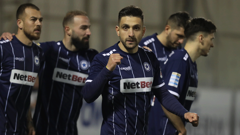 Ο Κουλούρης οδηγεί τον Ατρόμητο στην παραμονή, 2-0 τον Απόλλωνα στη Ριζούπολη