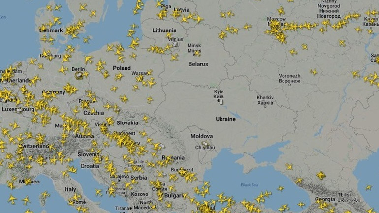 Οι ΗΠΑ αποκλείουν την επιβολή ζώνης απαγόρευσης πτήσεων στην Ουκρανία