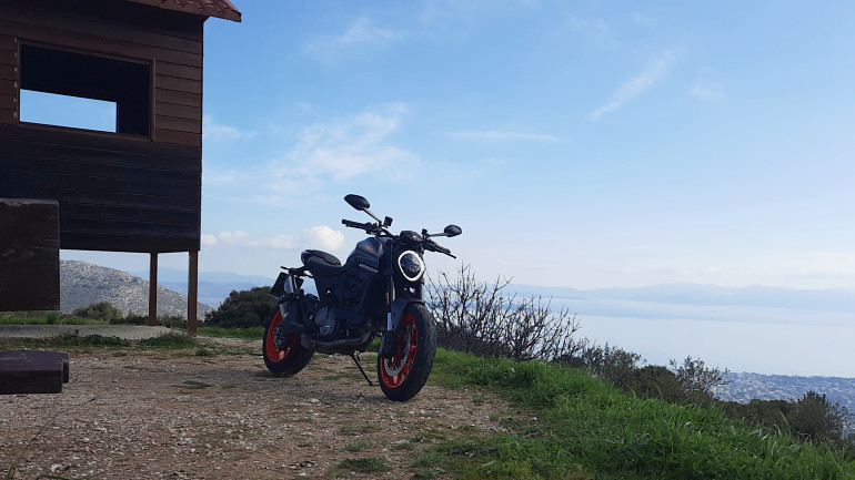 Μικρές διαστάσεις και σύγχρονες λύσεις με LED φωτιστικά σώματα.