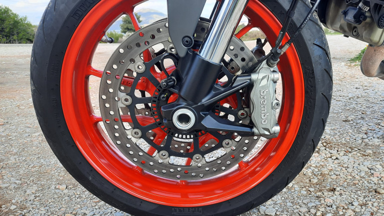 Κορυφαία σε αίσθηση και δύναμη φρένα της Brembo.