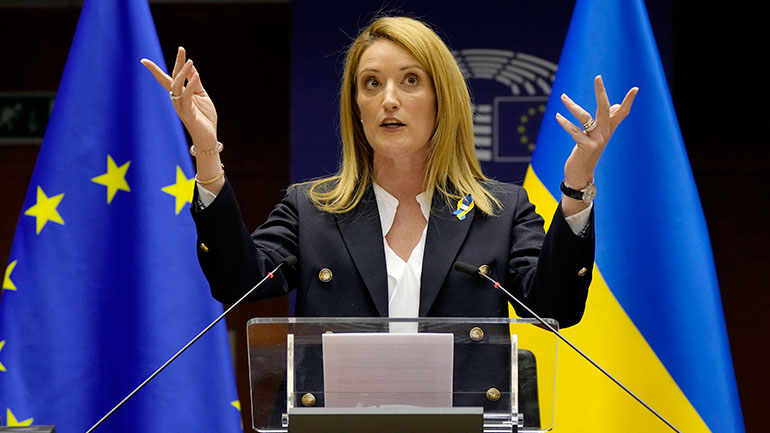 Ευρωκοινοβούλιο: «Σε αυτές τις σκοτεινές ώρες είμαστε με την Ουκρανία»