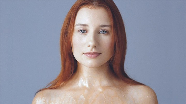 Η Τόρι Έιμος θα κυκλοφορήσει συλλογή εικονογραφημένων ιστοριών