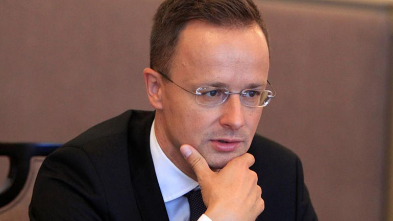 Η Ουγγαρία στηρίζει την προσπάθεια της Ουκρανίας να γίνει μέλος της ΕΕ Η Ουγγαρία στηρίζει την προσπάθεια της Ουκρανίας να γίνει μέλος της ΕΕ