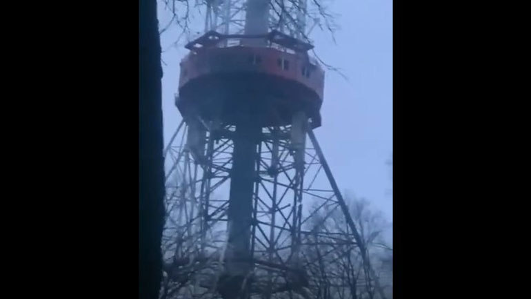 Βίντεο ντοκουμέντο από την επίθεση κατά του μεταδότη της τηλεόρασης στο Κίεβο – Σκληρές εικόνες